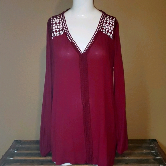 Rue21 Tops - NWOT Maroon Rue 21 blouse (0053) 💥